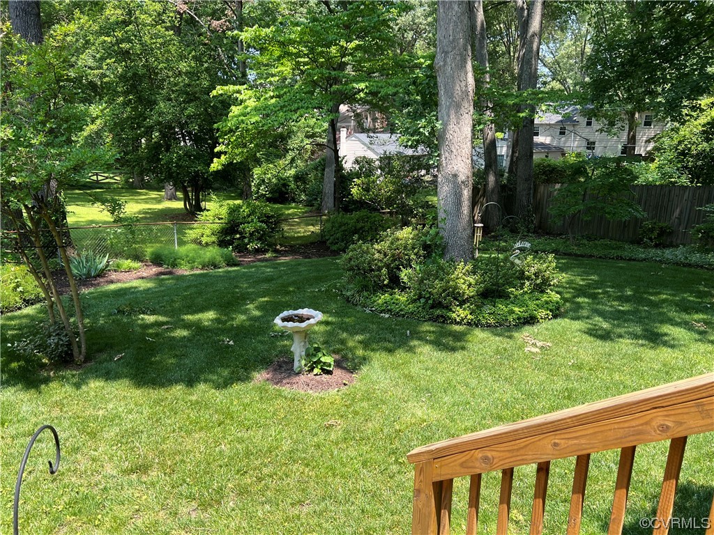 9408 Midvale Road Richmond, VA 23229 - Photo 22 of 24 a view of a garden from a balcony