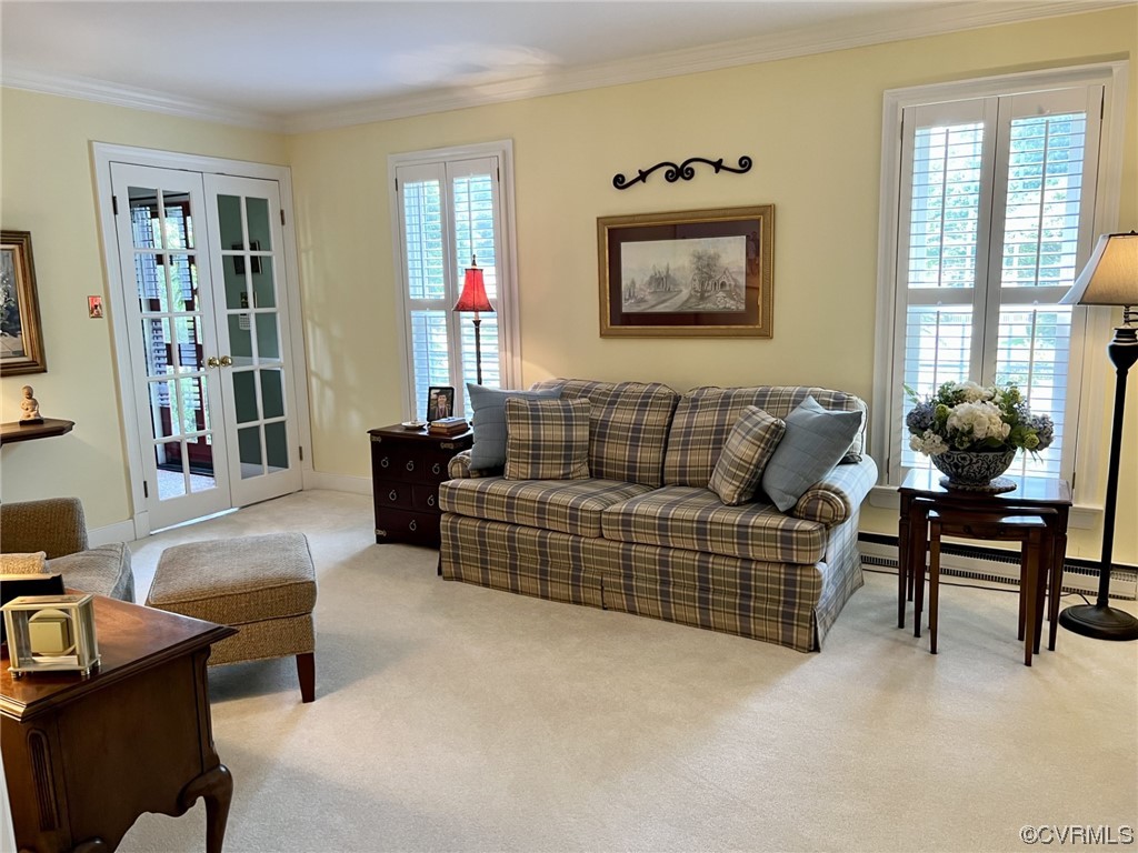 9408 Midvale Road Richmond, VA 23229 - Photo 3 of 24 a living room with furniture and a window