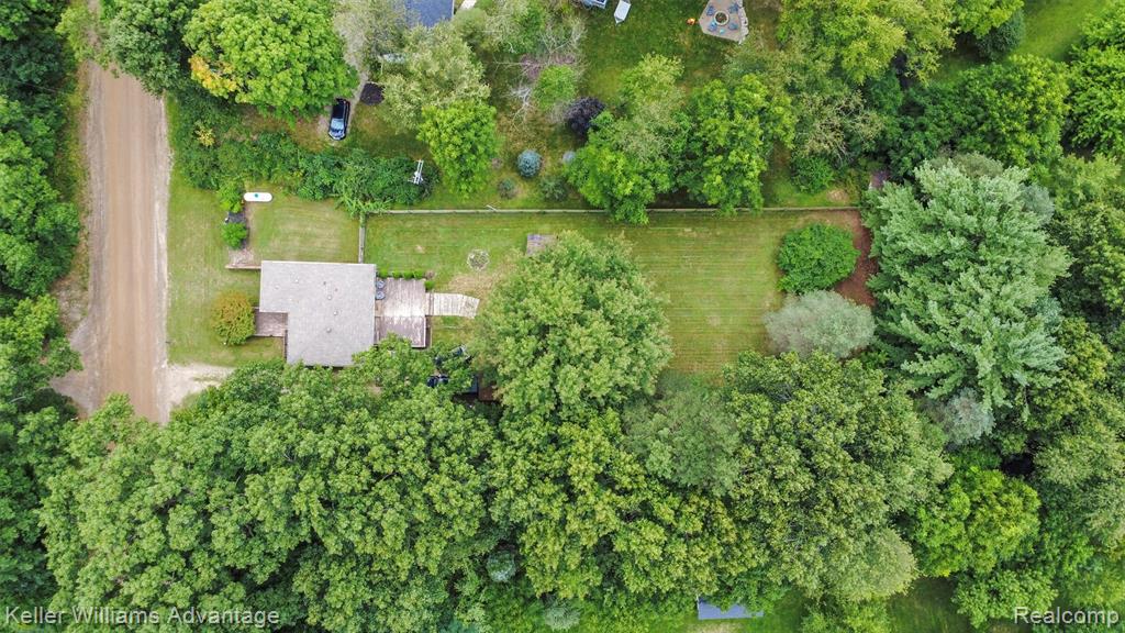1815 Gulley Road Howell, MI 48843 - Photo 32 of 38