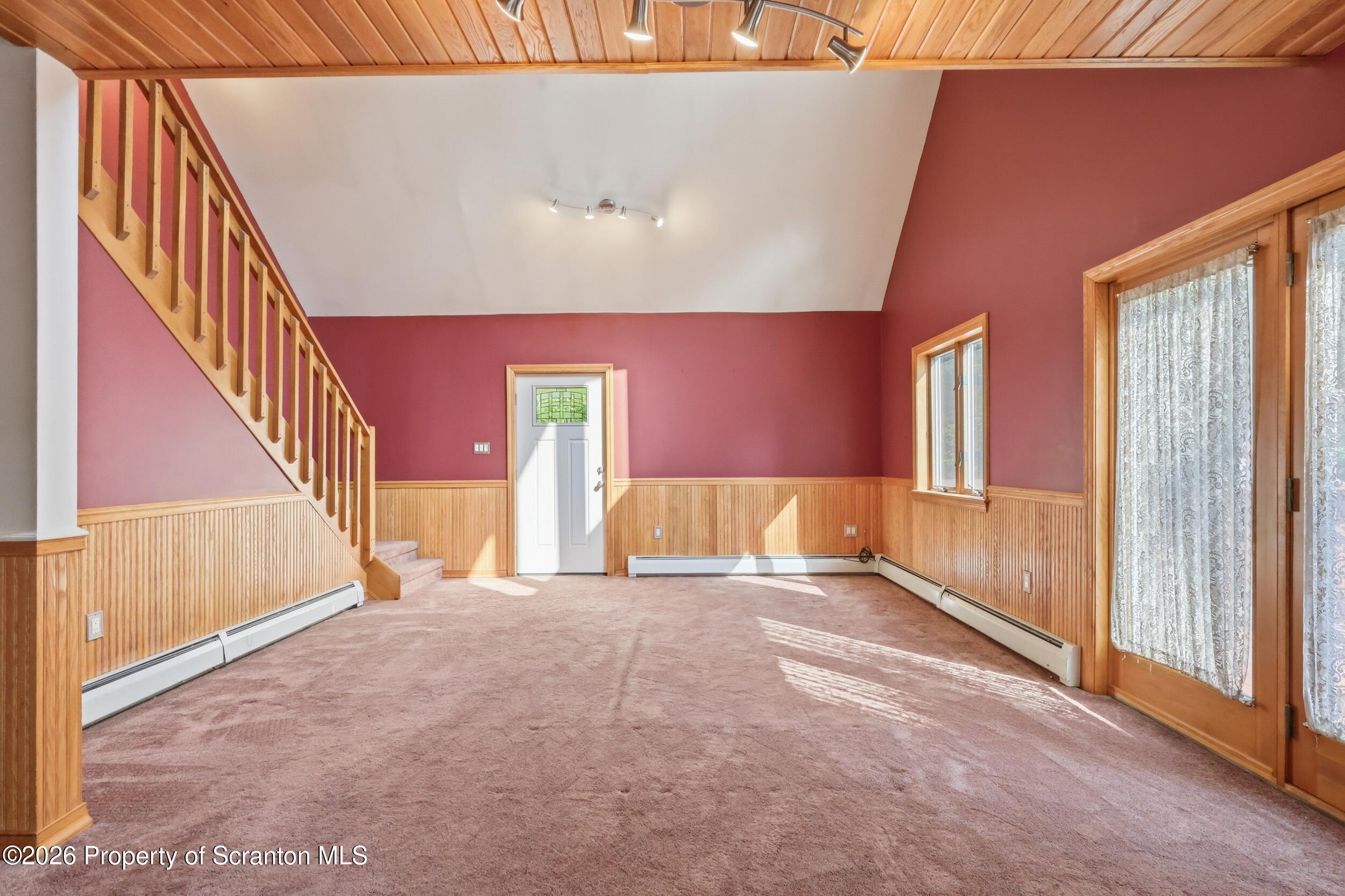 140 Sunset Street Carbondale, PA 18407 - Photo 4 of 46 140 sunset4