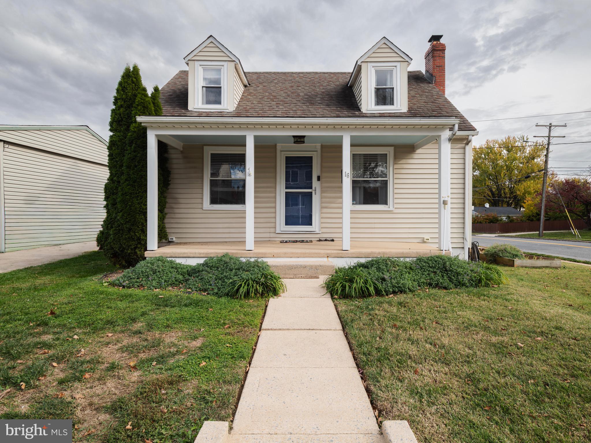 16 Norva Avenue Frederick, MD 21701 - Photo 1 of 15 front view of house with a yard