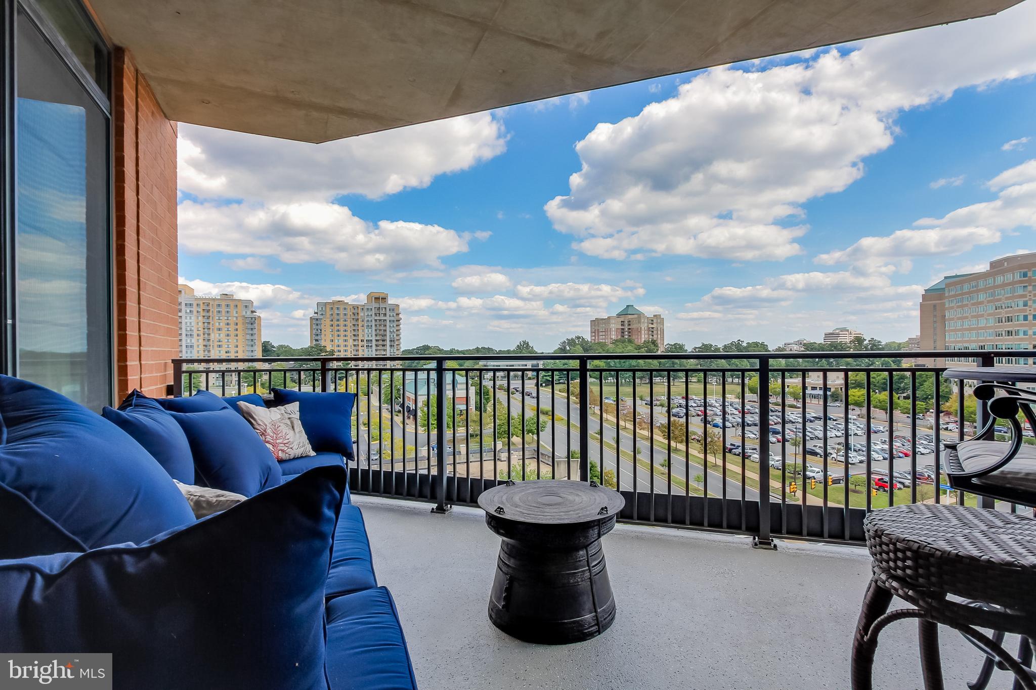 1830 Fountain Drive, Unit 808 Reston, VA 20190 - Photo 4 of 28