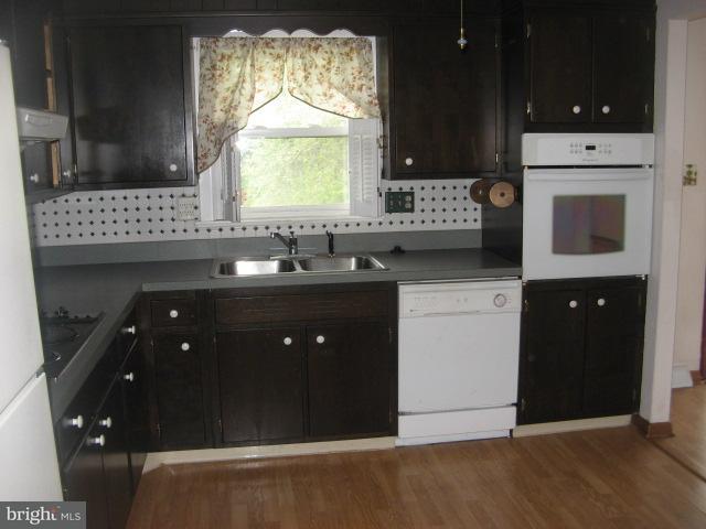 2128 Brockton Road Lancaster, PA 17601 - Photo 5 of 11 Gallery Image 5