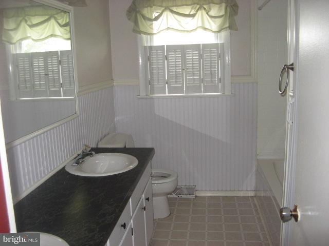 2128 Brockton Road Lancaster, PA 17601 - Photo 6 of 11 Gallery Image 6