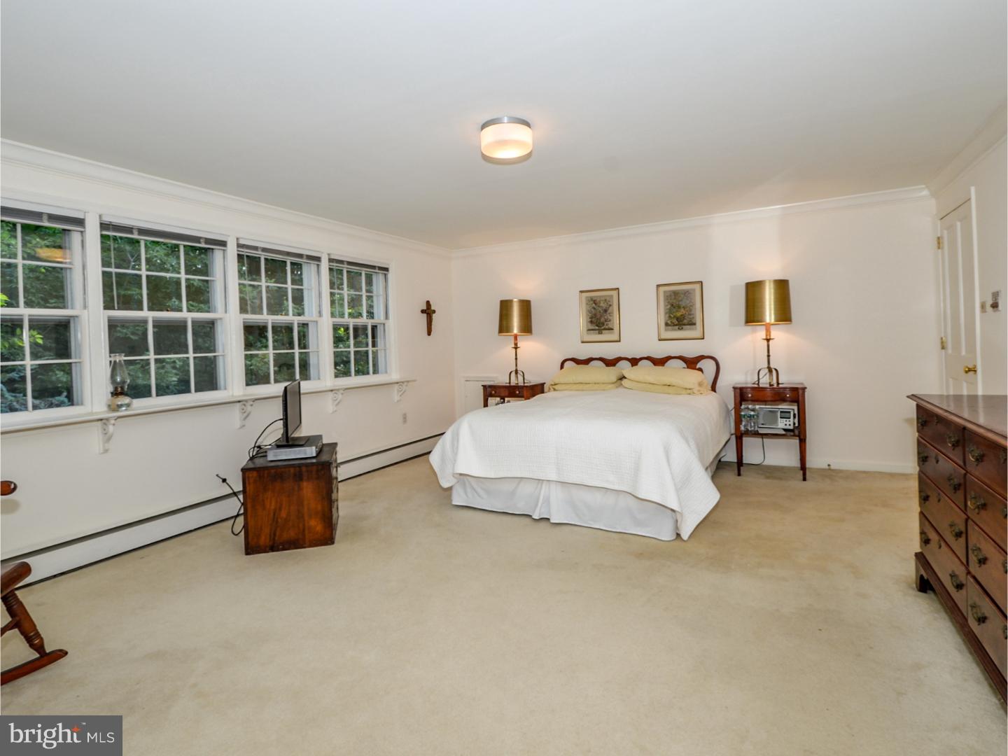 2326 Fairway Road Huntingdon Valley, PA 19006 - Photo 14 of 25 Gallery Image 14