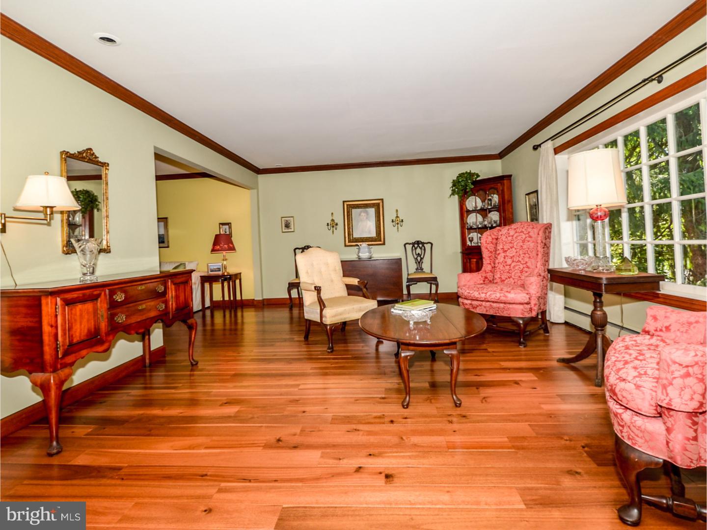 2326 Fairway Road Huntingdon Valley, PA 19006 - Photo 4 of 25 Gallery Image 4