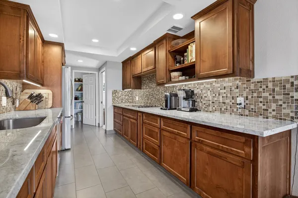 $469,000 | 1729 Edgebrook Drive, Unit A, Modesto, CA 95354