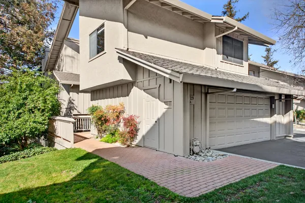 $469,000 | 1729 Edgebrook Drive, Unit A, Modesto, CA 95354