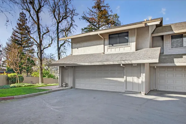 $469,000 | 1729 Edgebrook Drive, Unit A, Modesto, CA 95354