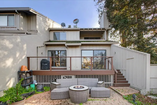 $469,000 | 1729 Edgebrook Drive, Unit A, Modesto, CA 95354