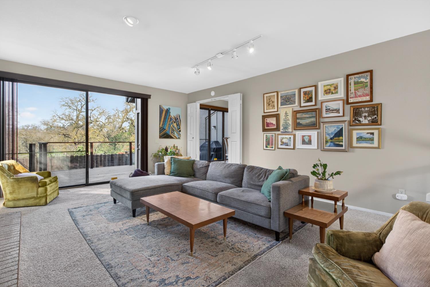 1729 Edgebrook Drive, Unit A Modesto, CA 95354 - Photo 8 of 46