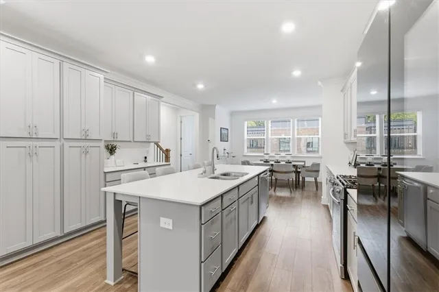 $550,000 | 3370 Oak Hbr Drive, Peachtree Corners, GA 30092