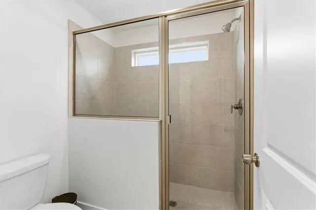 $550,000 | 3370 Oak Hbr Drive, Peachtree Corners, GA 30092