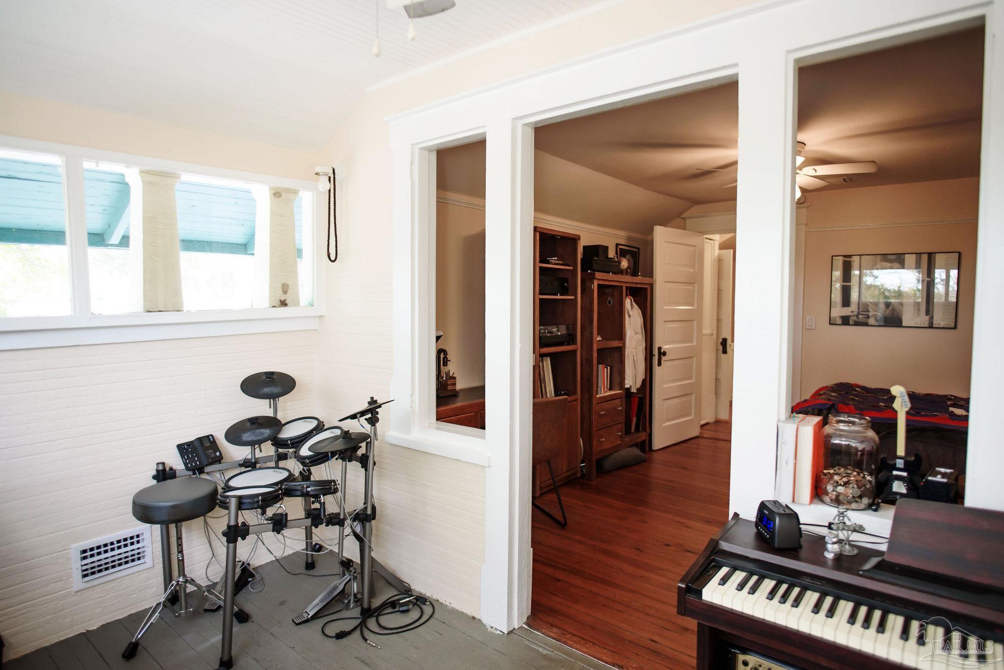 1500 East Jackson Street Pensacola, FL 32501 - Photo 30 of 61