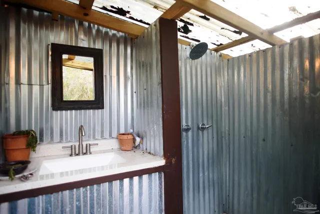 $888,000 | 1500 East Jackson Street, Pensacola, FL 32501