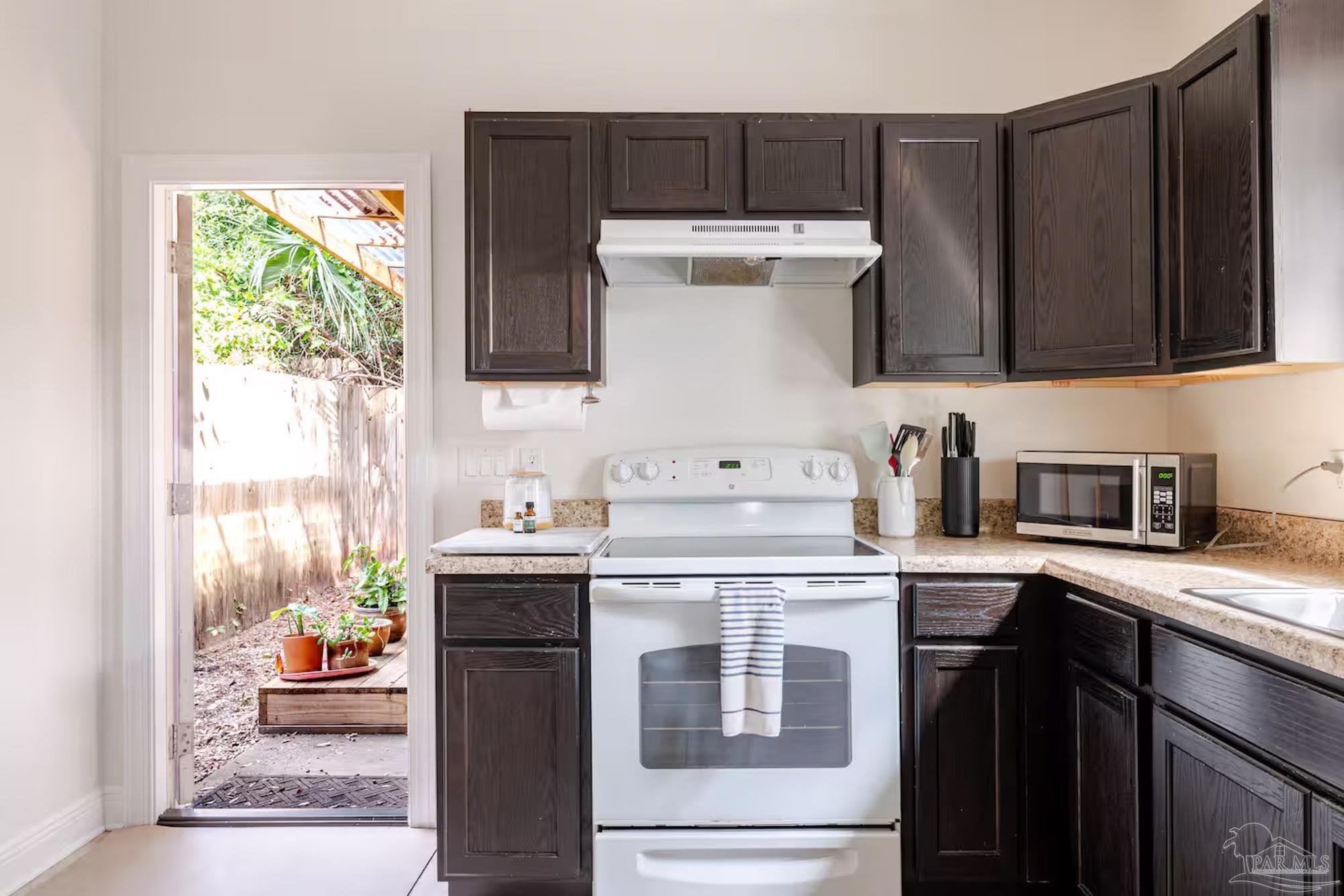 1500 East Jackson Street Pensacola, FL 32501 - Photo 44 of 61