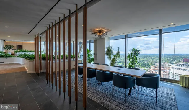 $3,385 | 4710 Elm Street, Unit 1BE1801, Bethesda, MD 20814