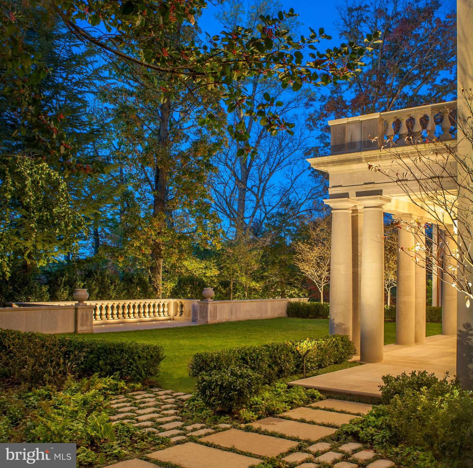 3030 Chain Bridge Road Northwest Washington, DC 20016 - Photo 28 of 30 Grounds