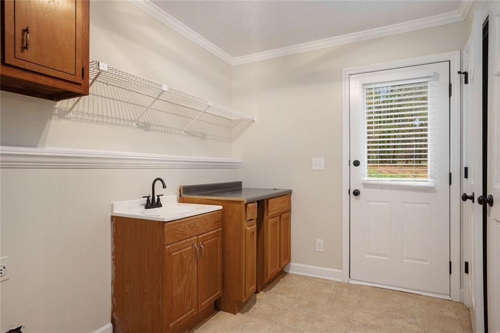 4161 Campbell Road Snellville, GA 30039 - Photo 10 of 28