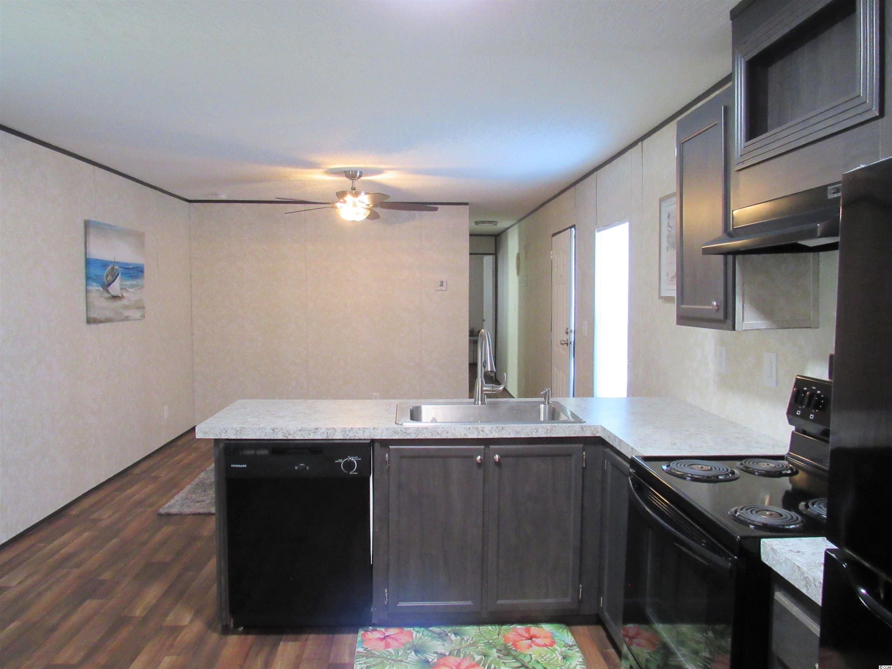 561 Eden Avenue Murrells Inlet, SC 29576 - Photo 4 of 19