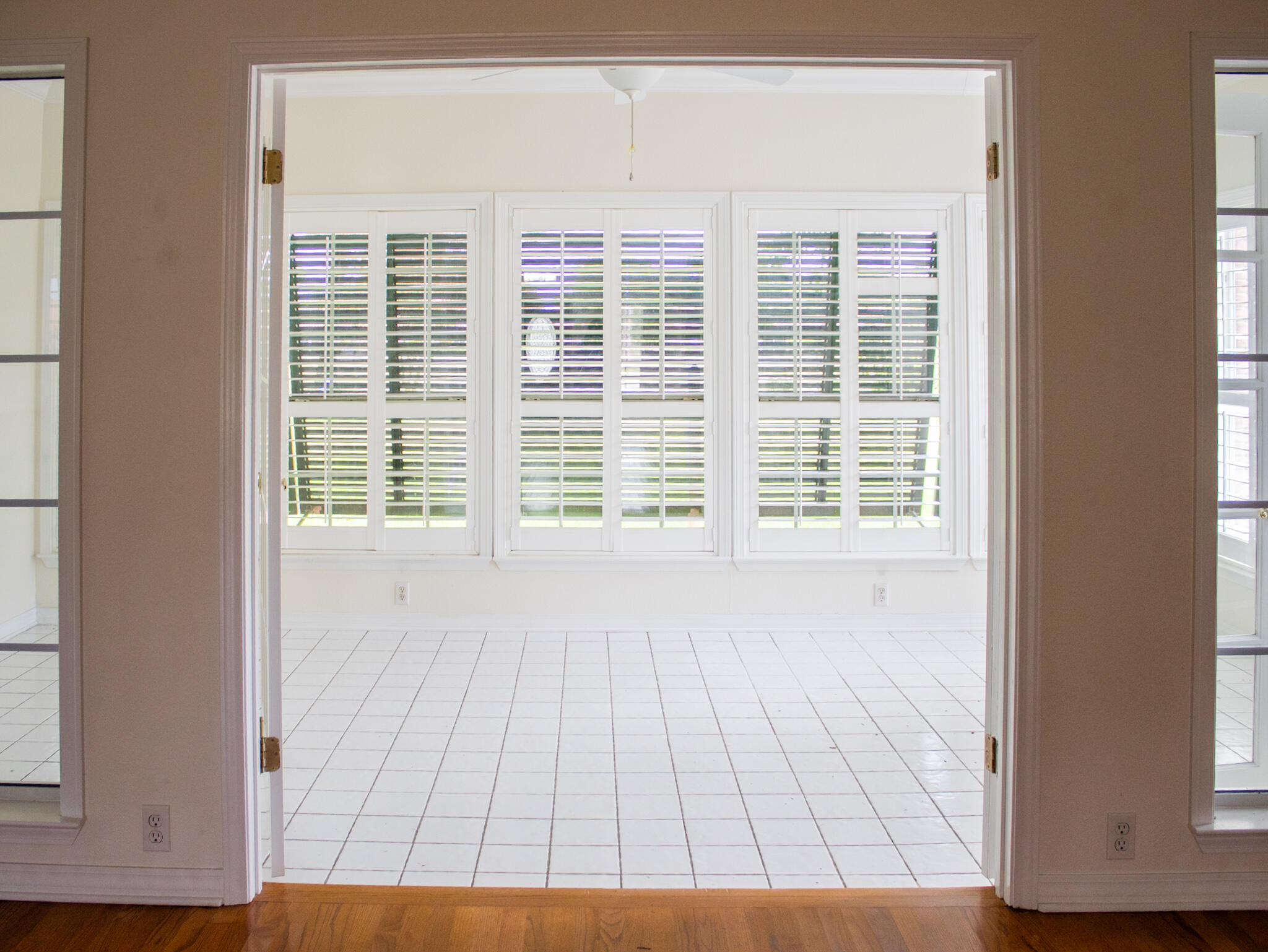 118 Baywind Drive Niceville, FL 32578 - Photo 4 of 27 a view of wooden floor with windows
