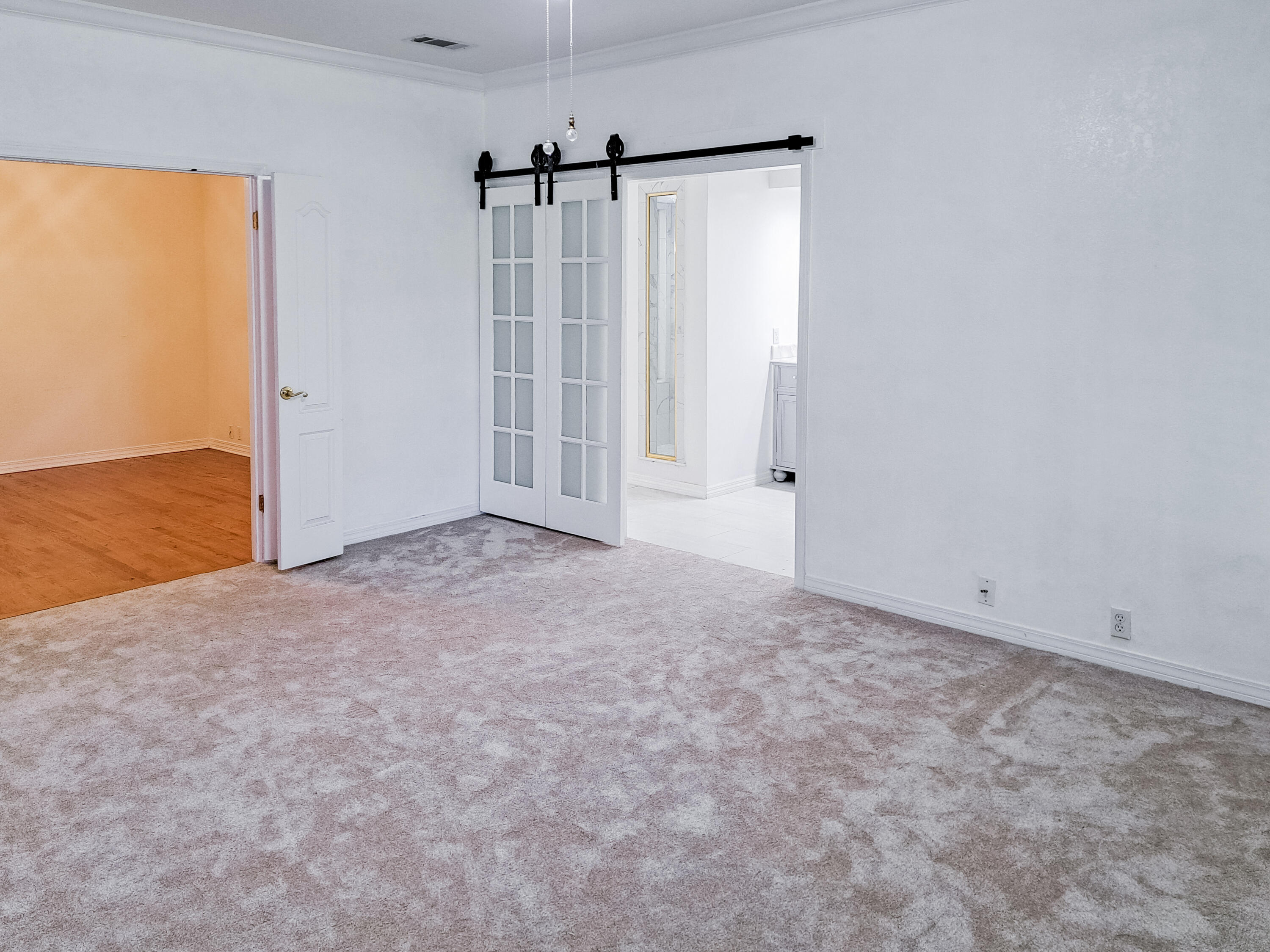 118 Baywind Drive Niceville, FL 32578 - Photo 9 of 27 an empty room with a natural light