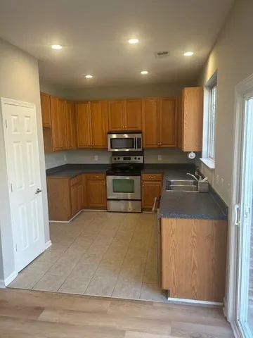 $1,995 | 253 Chemistry Circle, Ladson, SC 29456