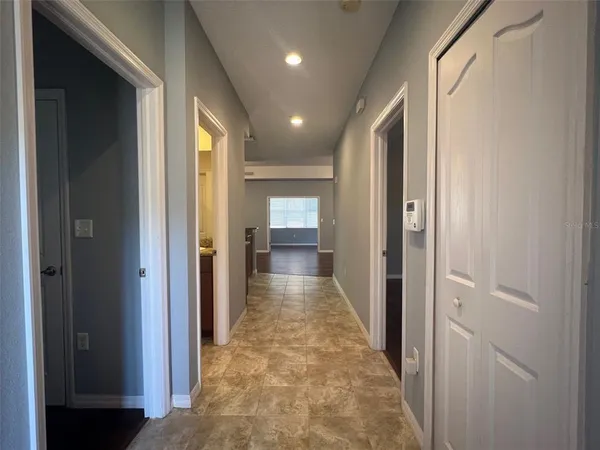 $2,500 | 642 Wells Court, Unit 201, Clearwater, FL 33756