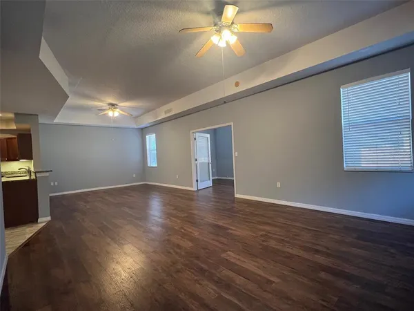 $2,500 | 642 Wells Court, Unit 201, Clearwater, FL 33756