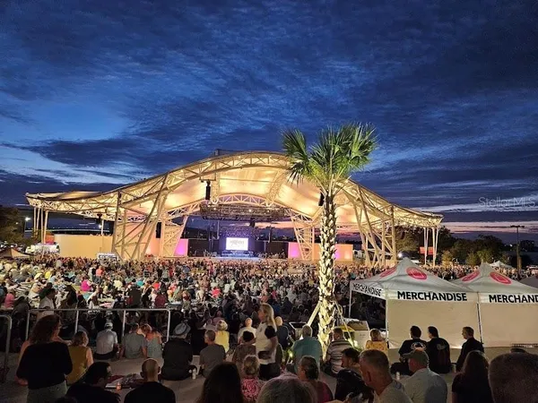 $2,500 | 642 Wells Court, Unit 201, Clearwater, FL 33756