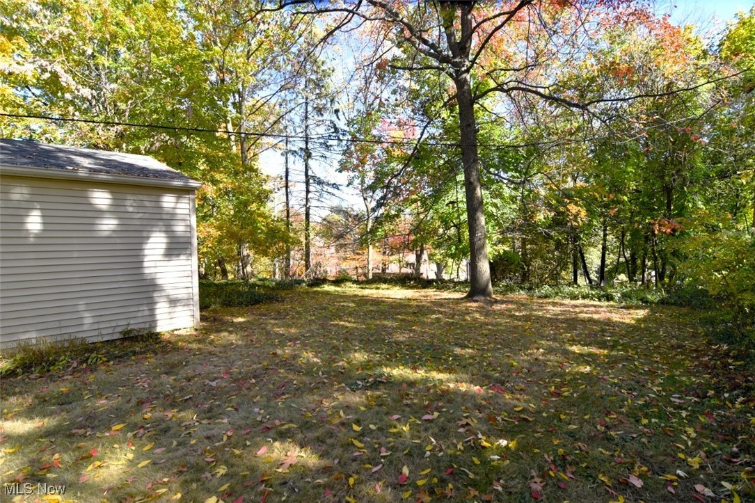 2459 Eaton Road University Heights, OH 44118 - Photo 36 of 39