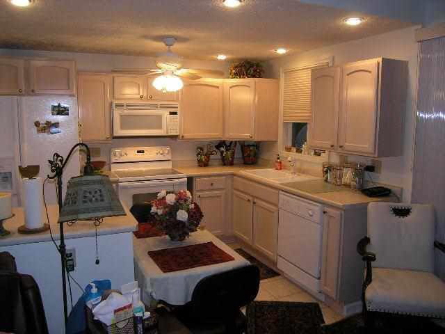 8529 East Black Point Road Syracuse, IN 46567 - Photo 4 of 9 Gallery Image 4