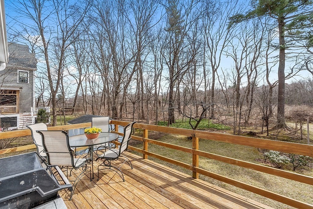 59 Pilgrim Road Concord, MA 01742 - Photo 17 of 21 Gallery Image 17