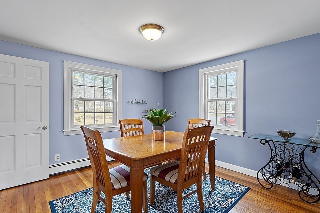 59 Pilgrim Road Concord, MA 01742 - Photo 8 of 21 Gallery Image 8