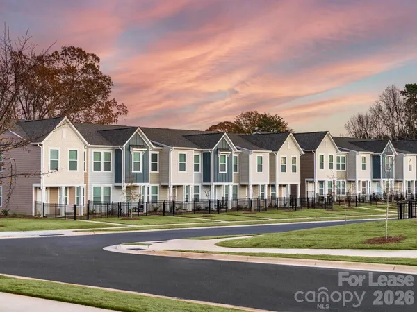 $2,395 | 102 Abercorne Way, Unit THD1, Mooresville, NC 28115