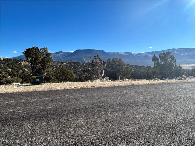 $325,000 | 1624 South Panorama Drive, Cedar City, UT 84720