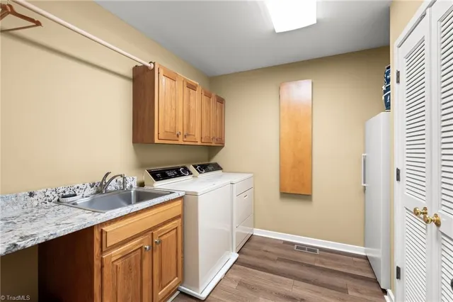 $475,000 | 1312 Gilbrook Court, High Point, NC 27262