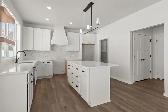 $489,900 | 3621 Gladiolus Place, Appleton, WI 54913