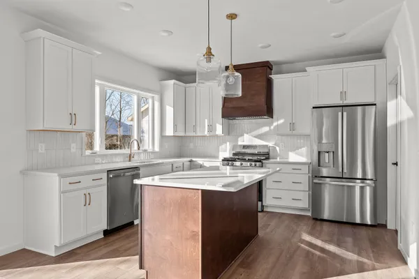 $489,900 | 3621 Gladiolus Place, Appleton, WI 54913