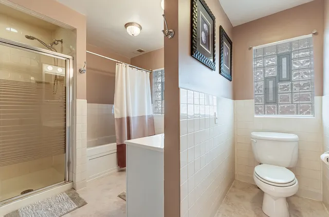 $315,000 | 409 Cornelia Street, Joliet, IL 60435