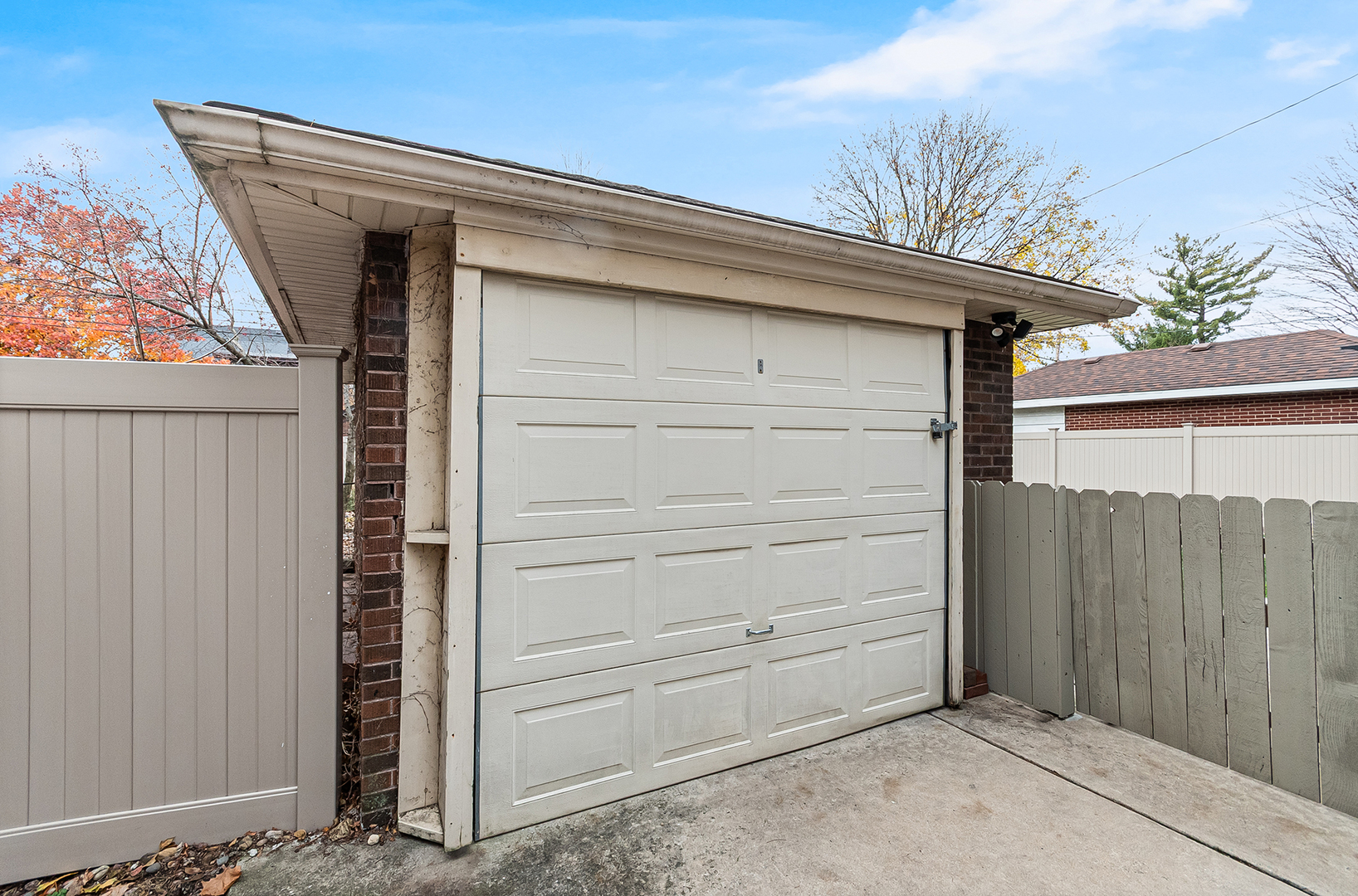 409 Cornelia Street Joliet, IL 60435 - Photo 26 of 27 a view of a house with a wooden door