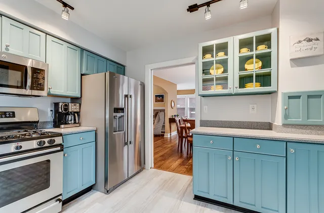 $315,000 | 409 Cornelia Street, Joliet, IL 60435