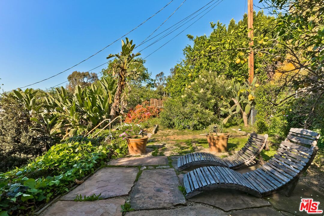 2106 Rockford Road Los Angeles, CA 90039 - Photo 19 of 66