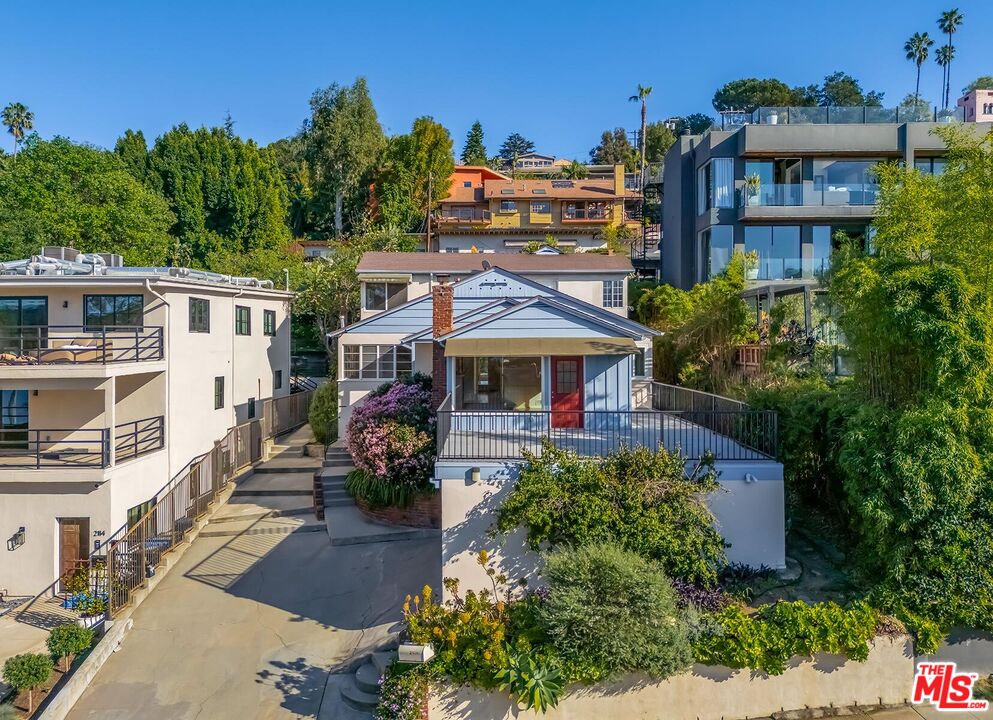 2106 Rockford Road Los Angeles, CA 90039 - Photo 4 of 66