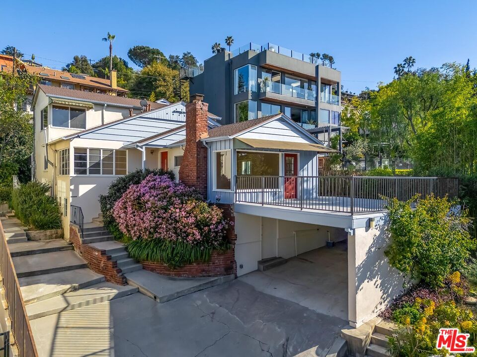 2106 Rockford Road Los Angeles, CA 90039 - Photo 6 of 66