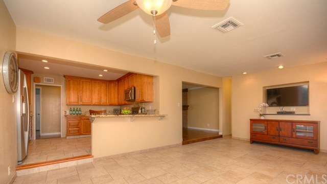 6327 Banner Court Riverside, CA 92504 - Photo 12 of 38