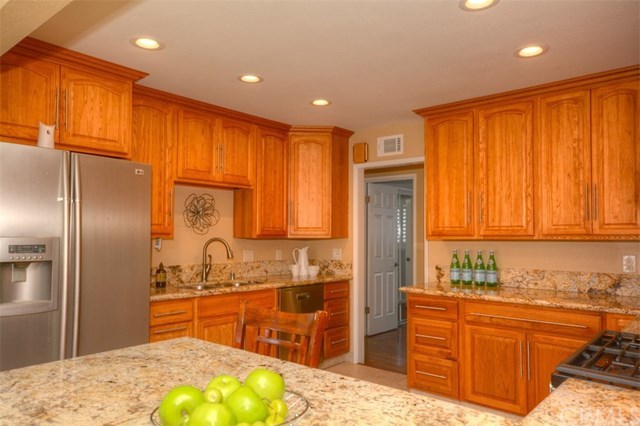 6327 Banner Court Riverside, CA 92504 - Photo 16 of 38