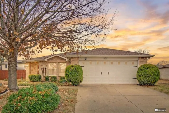 $255,000 | 4245 Gray Fox Drive, Fort Worth, TX 76123