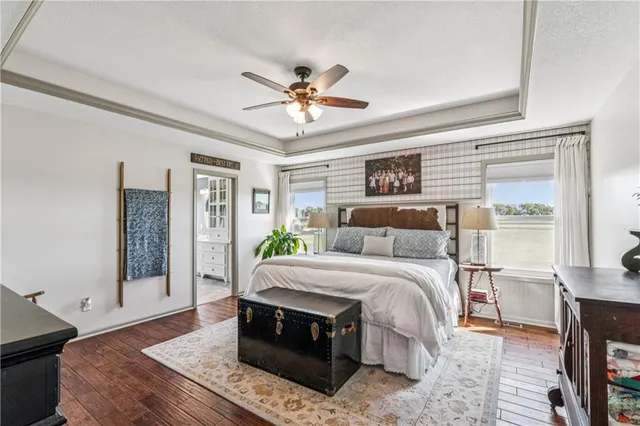 $975,000 | 29215 State Route West, Freeman, MO 64746