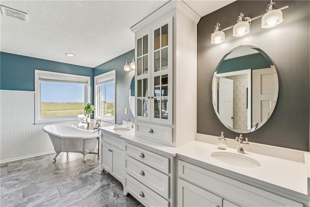 29215 State Route West Freeman, MO 64746 - Photo 16 of 58